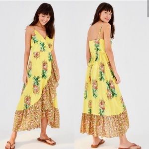 🍍ANTHROPOLOGIE Farm Rio Yellow Pineapple Wrap Midi Ruffle Dress, Size S